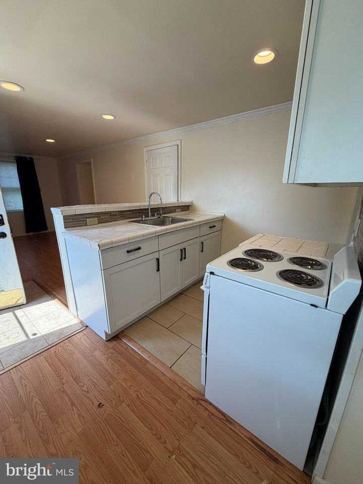 356 Easton Rd - Photo 6 of 13
