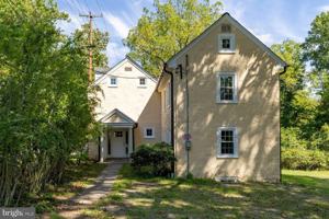 featured image of 2315 Hickory Rd