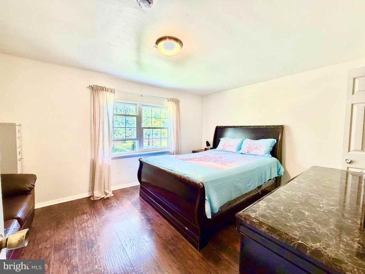 854 Andover Rd - Photo 5 of 11