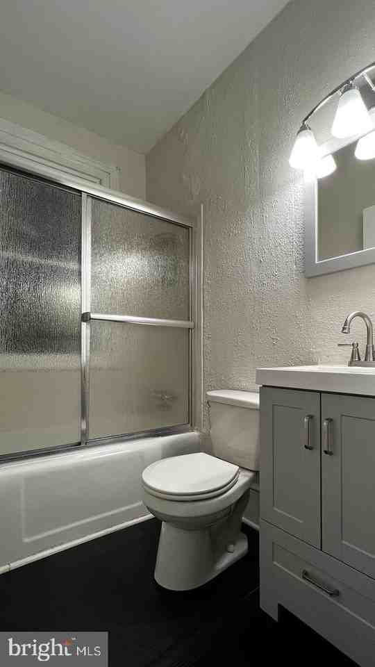 7827 Montgomery Ave - Photo 7 of 15