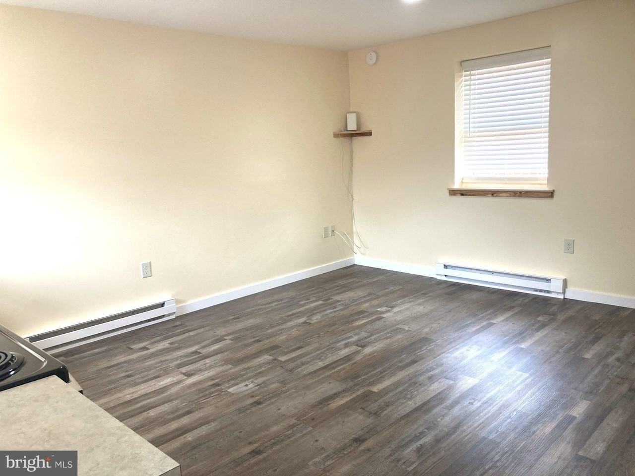 21 Marble St #B - Photo 5 of 15