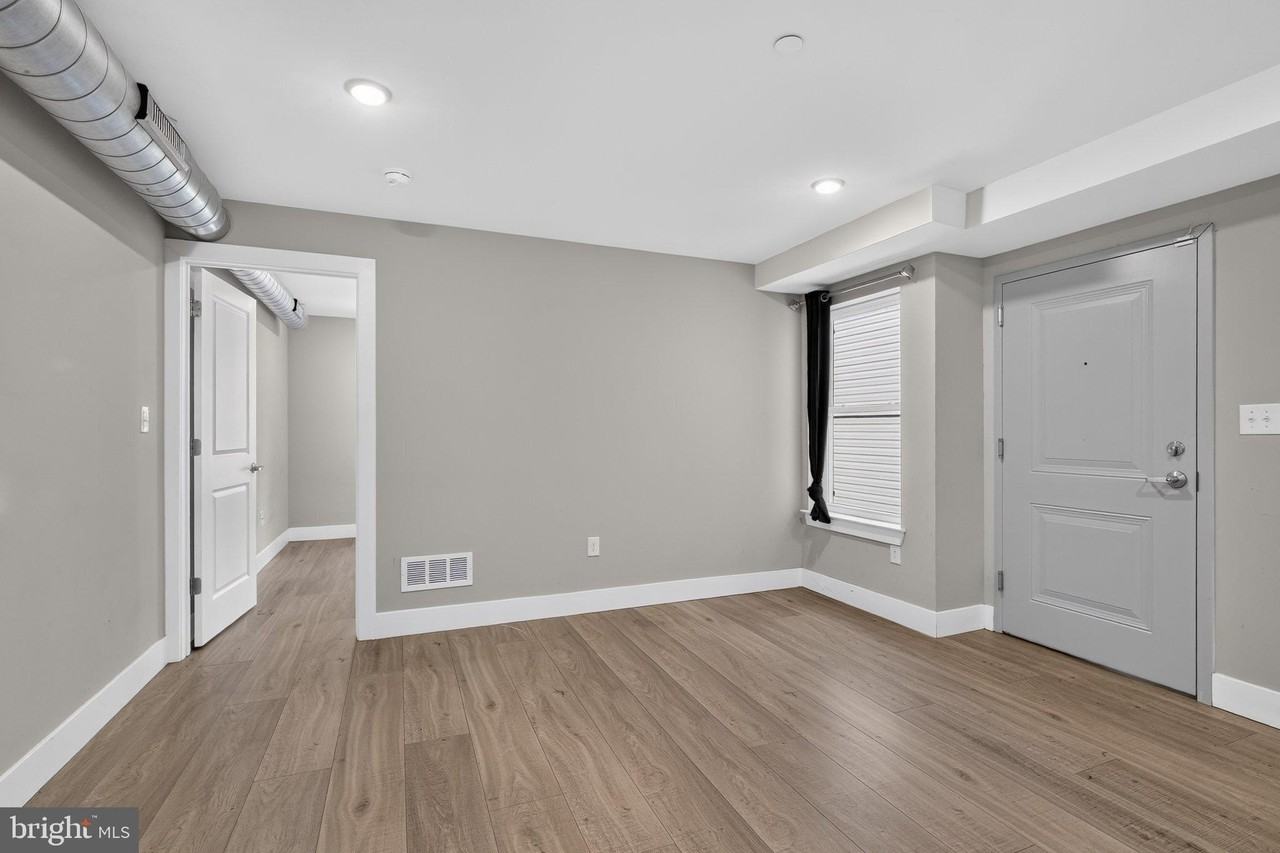 1724 N Marshall St #C - Photo 6 of 18