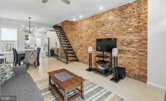 1249 N Hollywood St - Photo 1 of 1