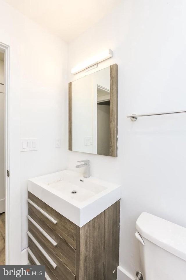 1433 Brown St #3 - Photo 7 of 12