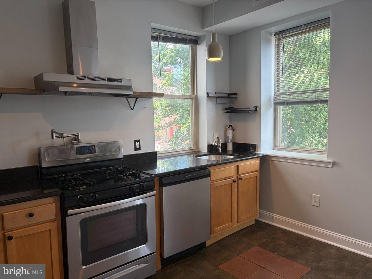 115 E Girard Ave #2 - Photo 3 of 26