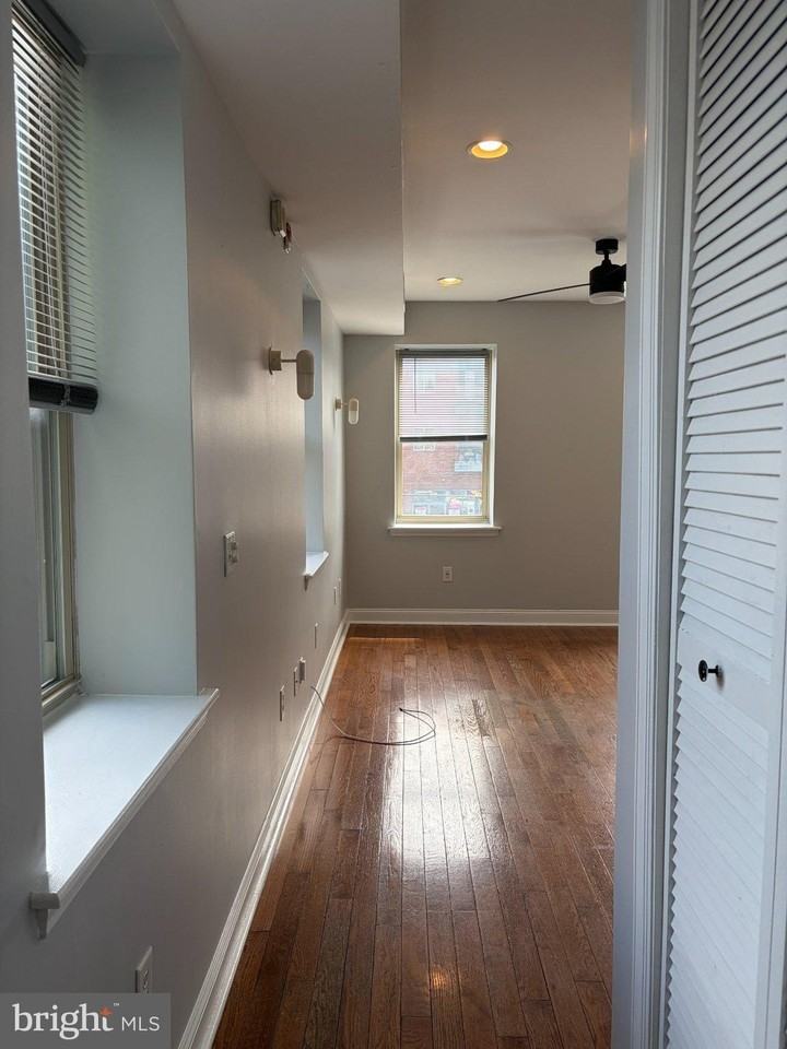 115 E Girard Ave #2 - Photo 6 of 26