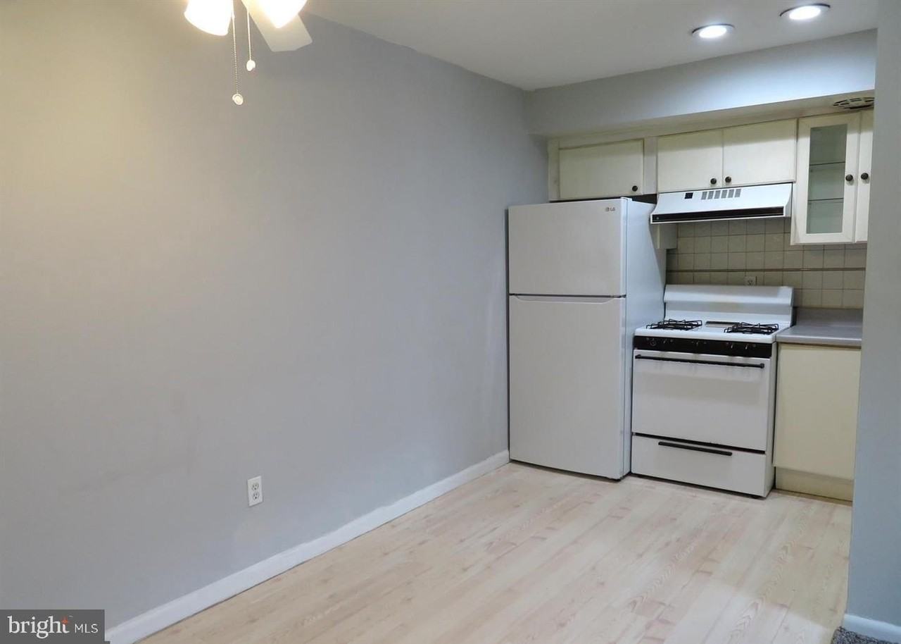 7034 Valley Ave - Photo 7 of 20