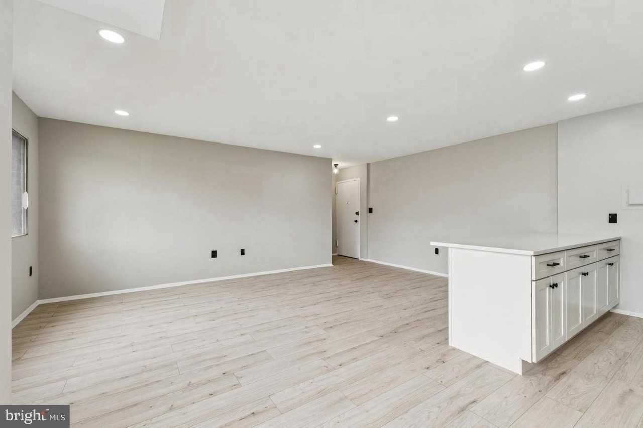 12751 Dara Dr #102 - Photo 2 of 16