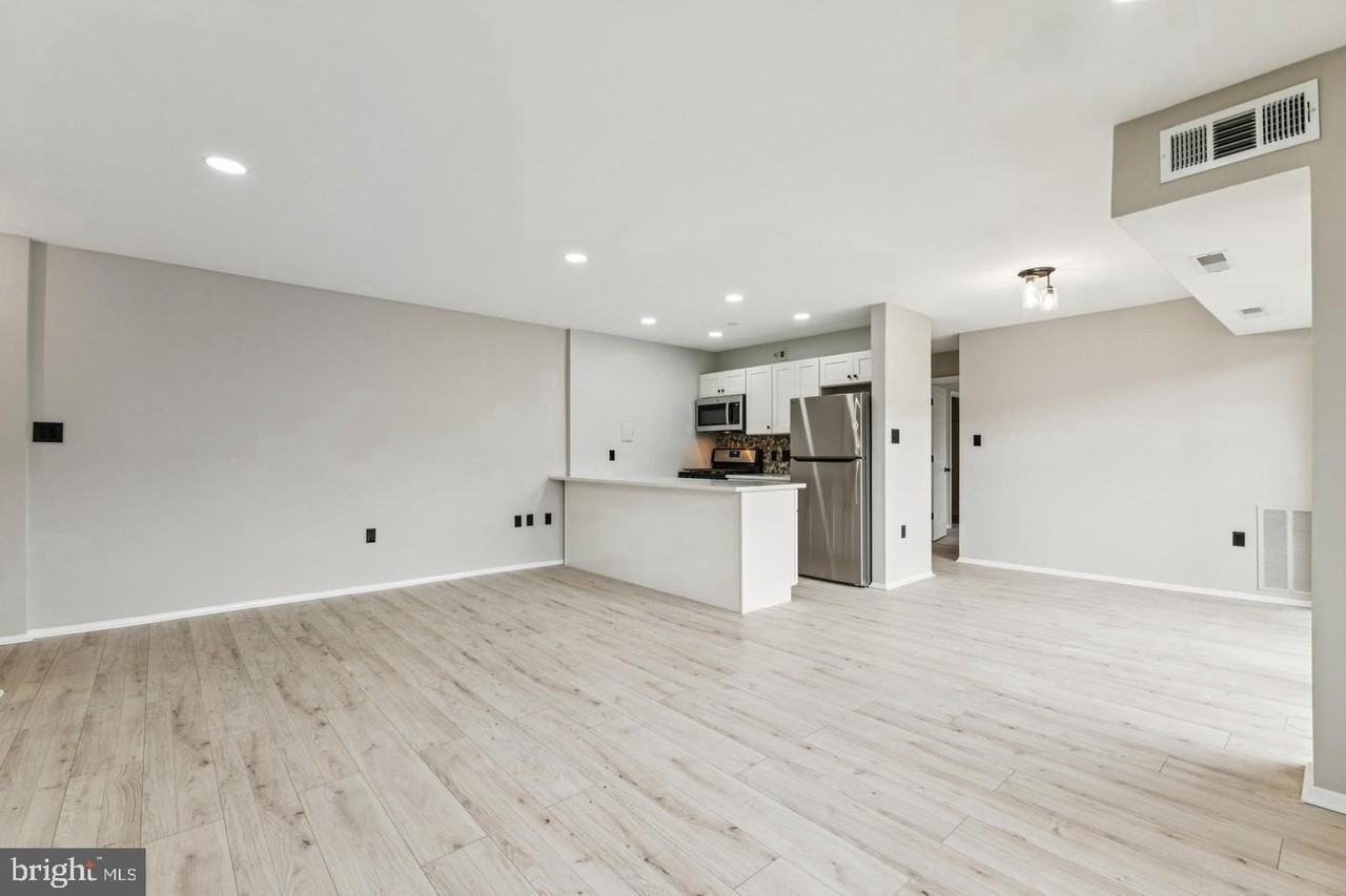 12751 Dara Dr #102 - Photo 3 of 16