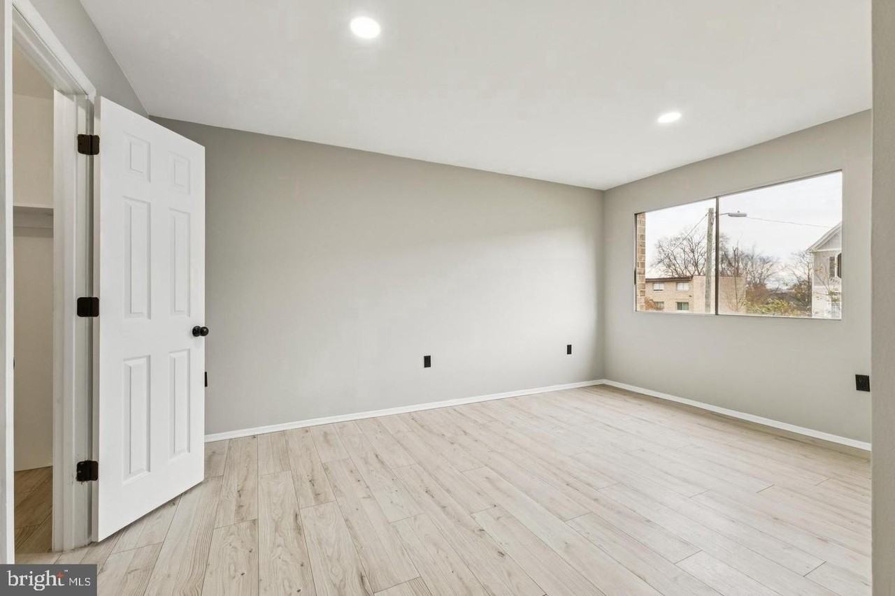 12751 Dara Dr #102 - Photo 7 of 16