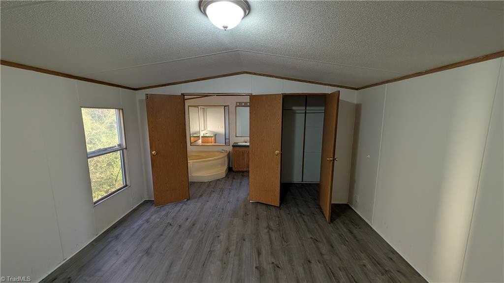 5260 Brookgreen Rd - Photo 7 of 15