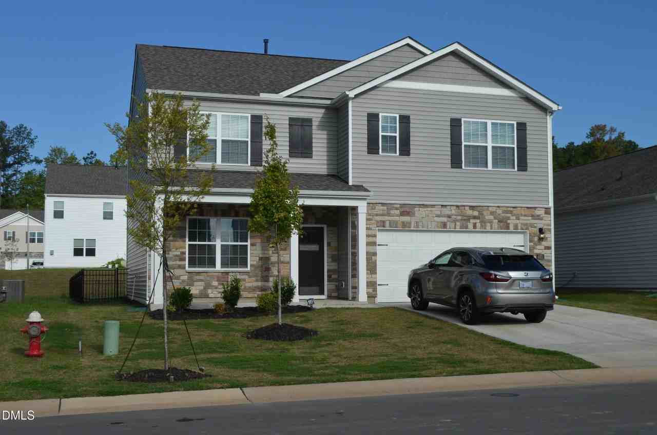 421 Ashley Run - Photo 3 of 50