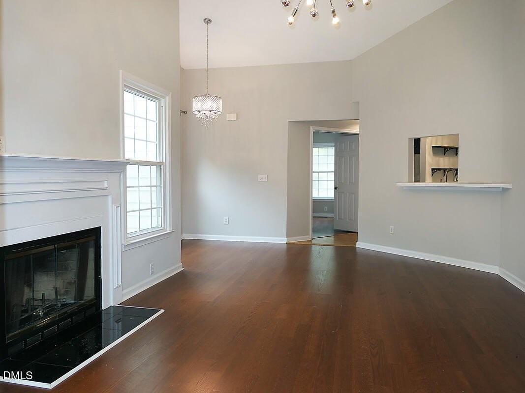 18 Preakness Dr - Photo 3 of 23