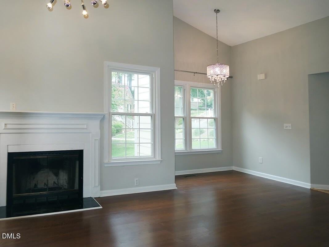 18 Preakness Dr - Photo 4 of 23