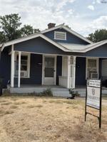 featured image of 1813 7th St