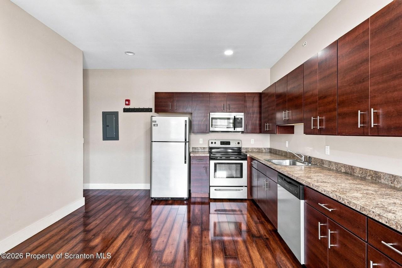 829 831 Adams Avenue #1 - Photo 7 of 10