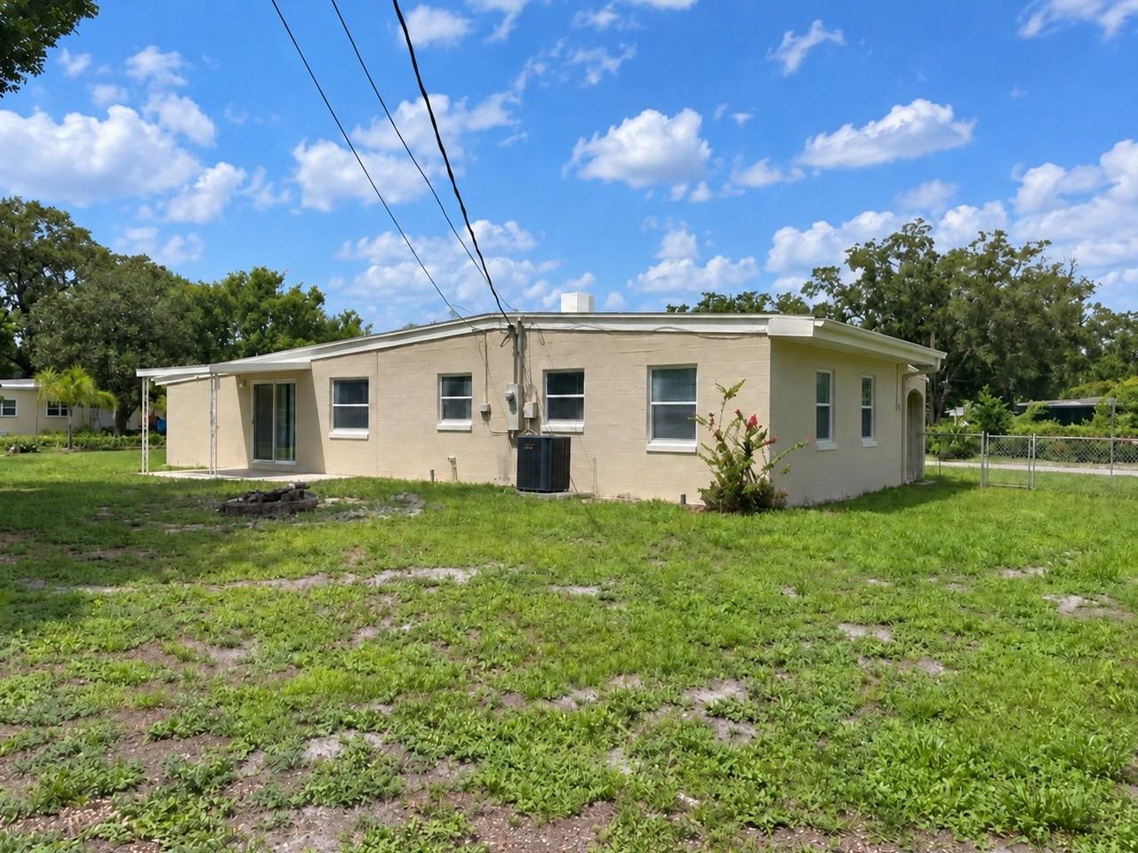 59 Areca Dr #1 - Photo 3 of 18