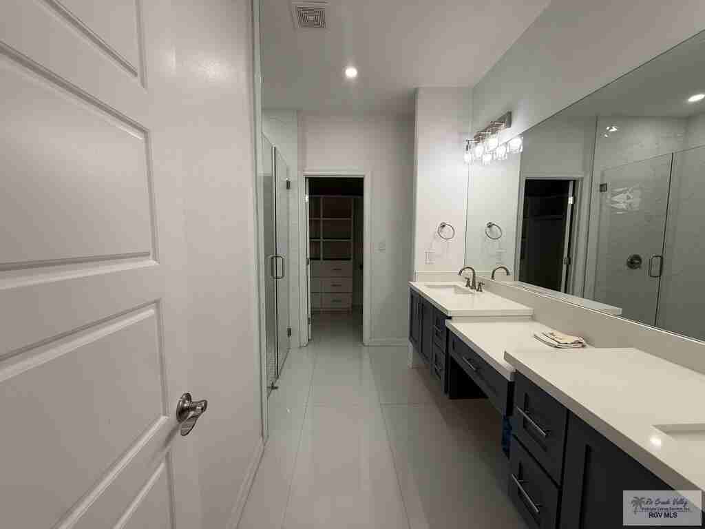 3417 Sandal Wood Dr - Photo 2 of 21
