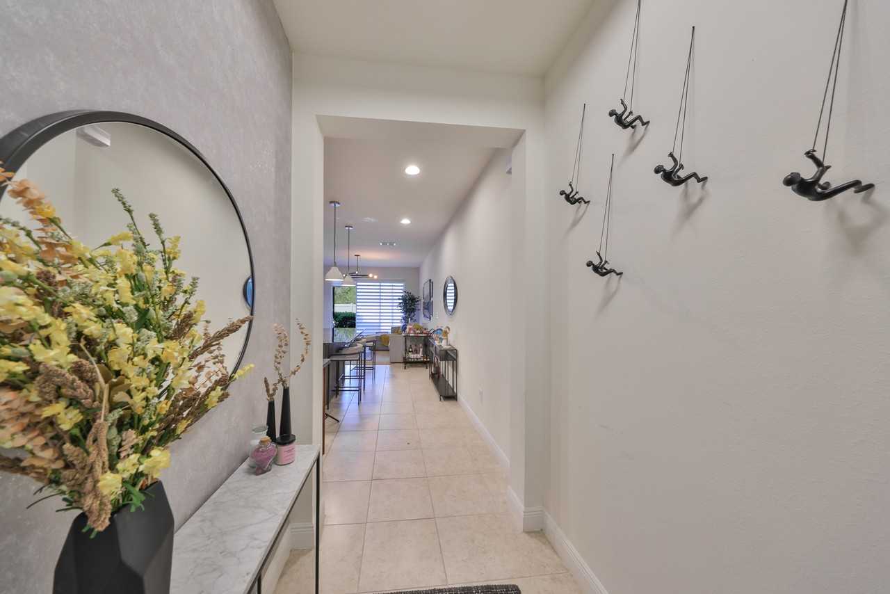 11644 Cambium Crown Dr - Photo 4 of 47