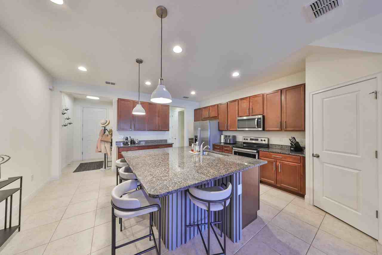 11644 Cambium Crown Dr - Photo 5 of 47