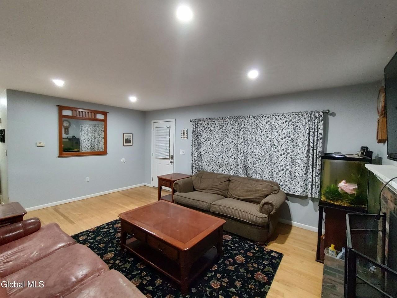 4 Limerick Ln - Photo 4 of 17