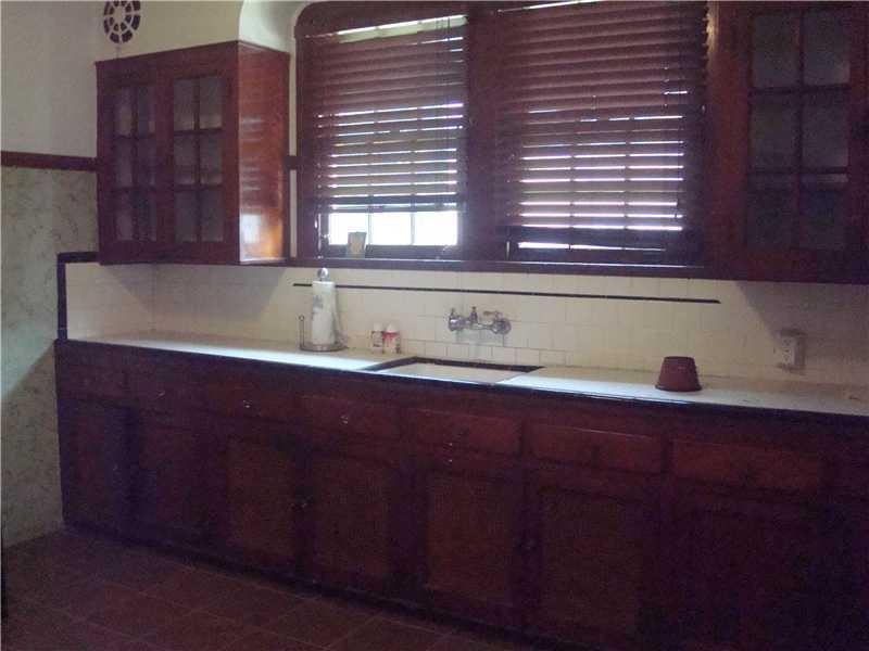 4902 Painters St - Photo 7 of 8