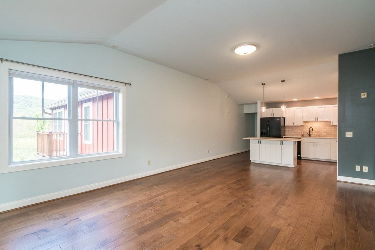 24 Myers Farm Ln - Photo 6 of 18