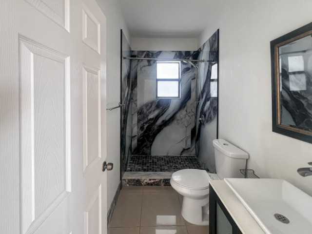 4680 Sw 19th St - Photo 6 of 49