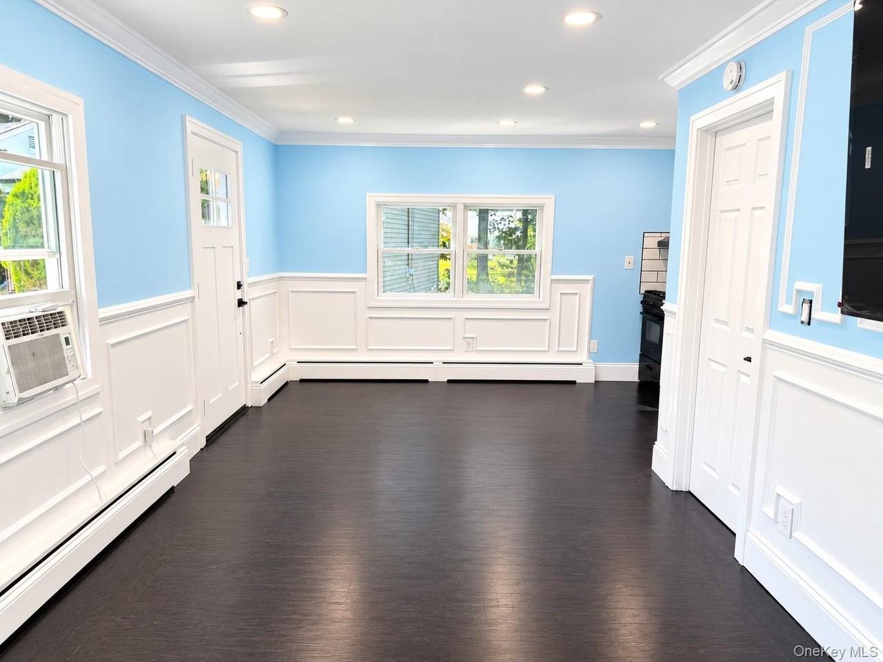 305 Smithtown Blvd ##6 - Photo 4 of 16