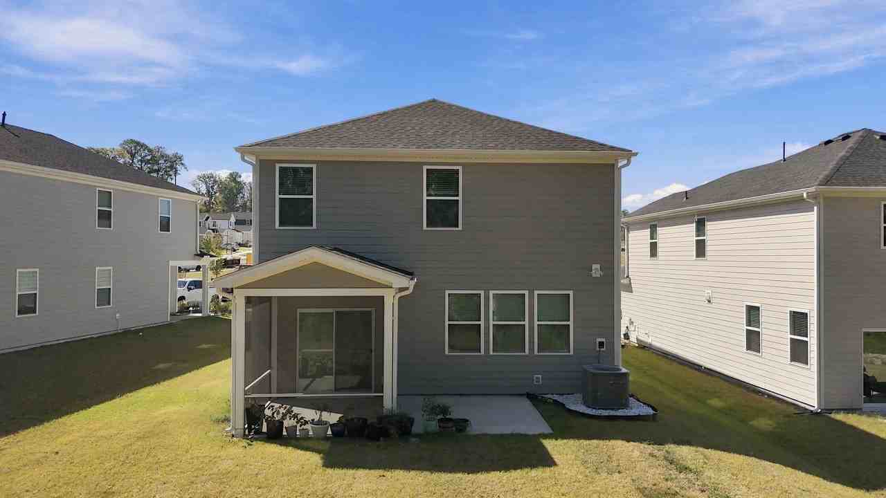 2413 Abbot Hall Dr #1 - Photo 5 of 41
