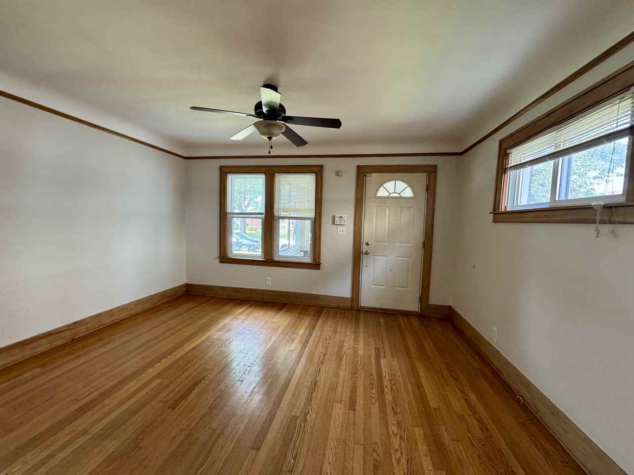 333 Orange St #1 - Photo 5 of 50