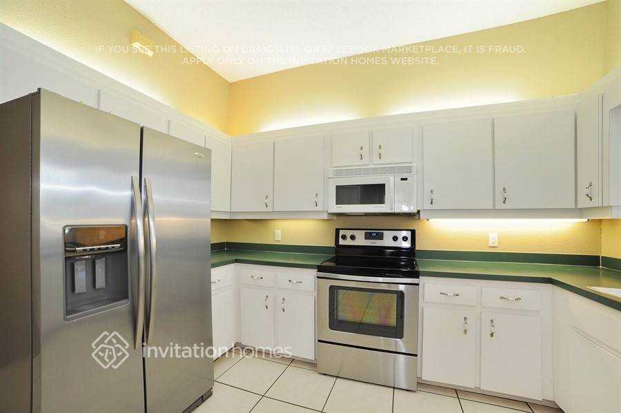 8288 Short Way - Photo 2 of 14