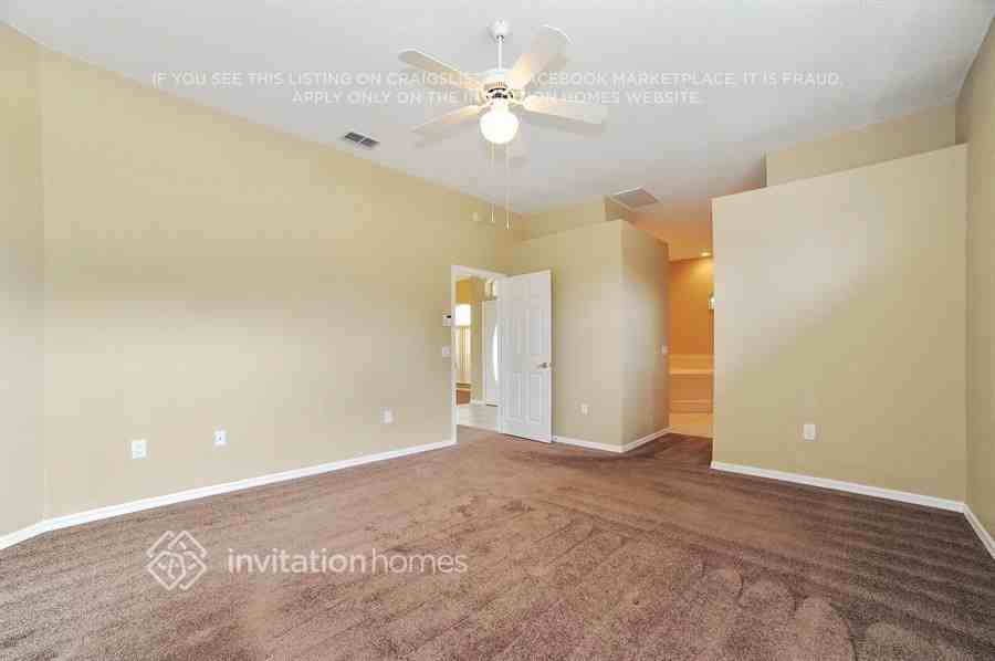 8288 Short Way - Photo 7 of 14