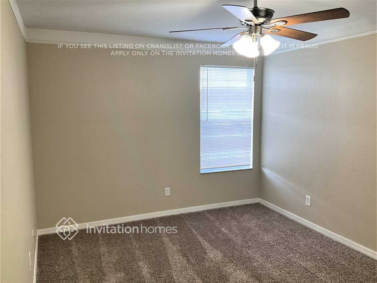 8472 Adele Rd - Photo 7 of 15