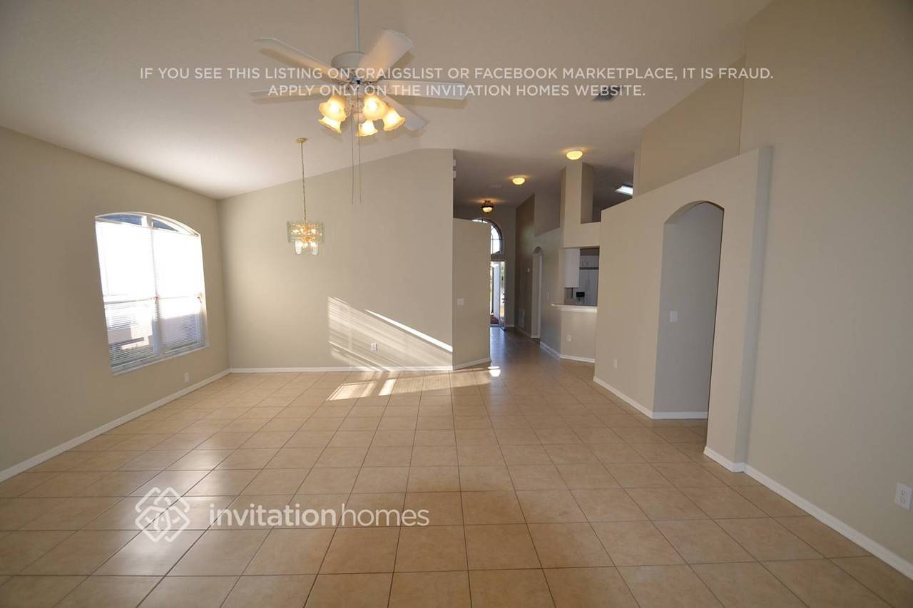 29635 Birds Eye Dr - Photo 2 of 12
