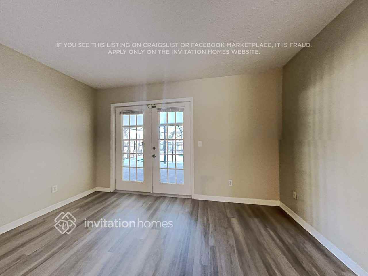 709 Foxglove Pl - Photo 3 of 19