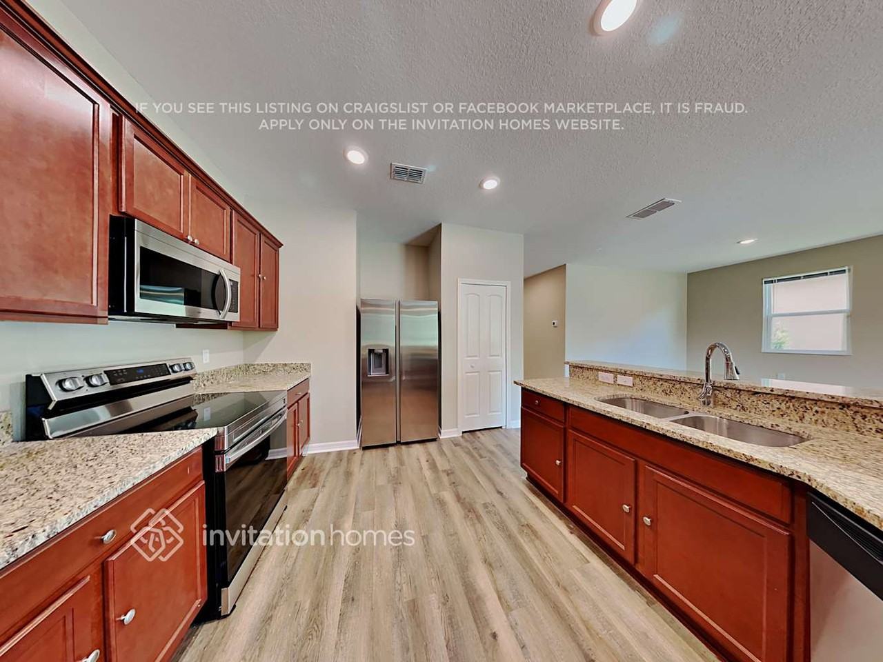9974 Bishop Creek Way - Photo 5 of 16