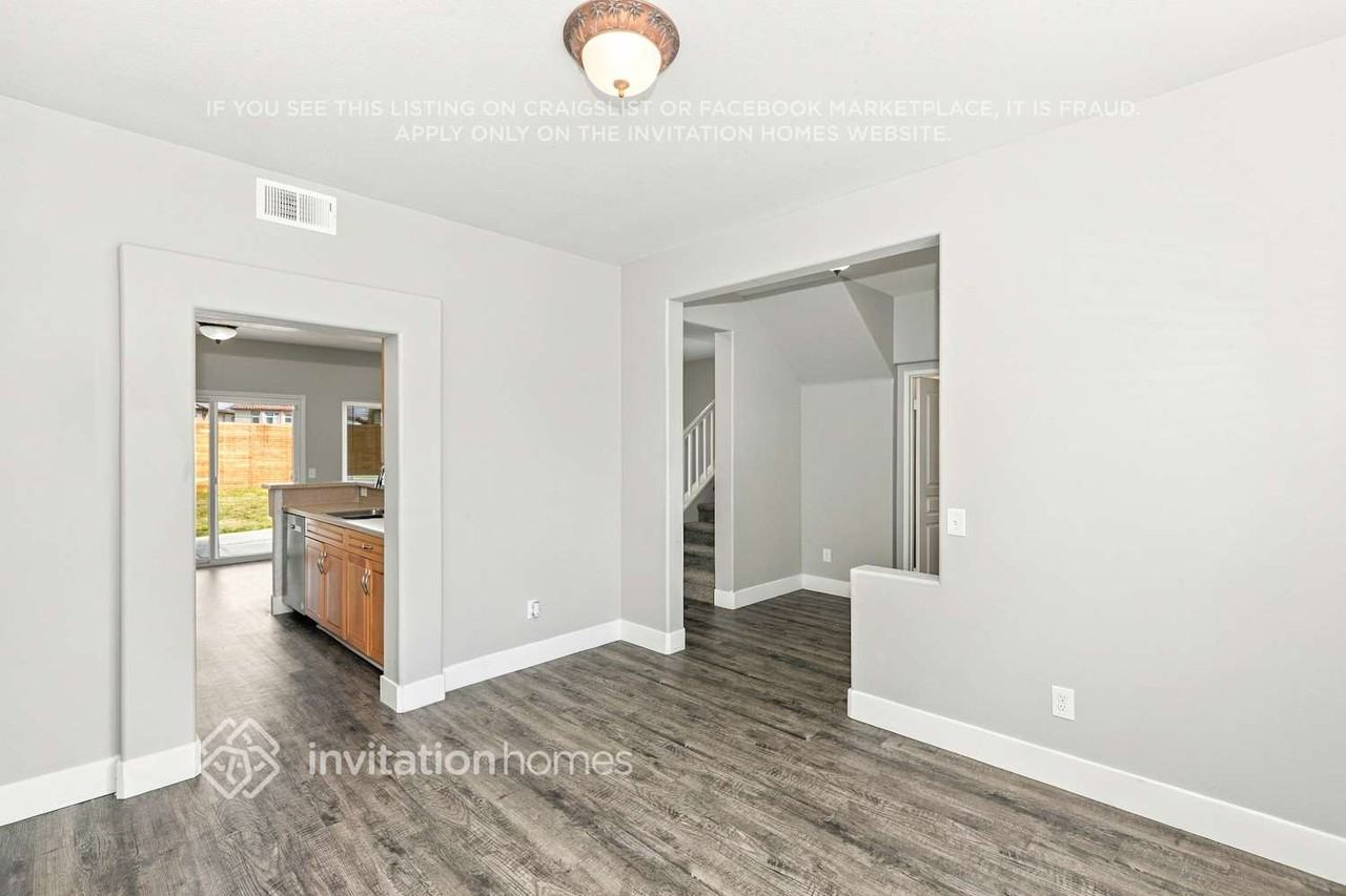45024 Muirfield Dr - Photo 7 of 18