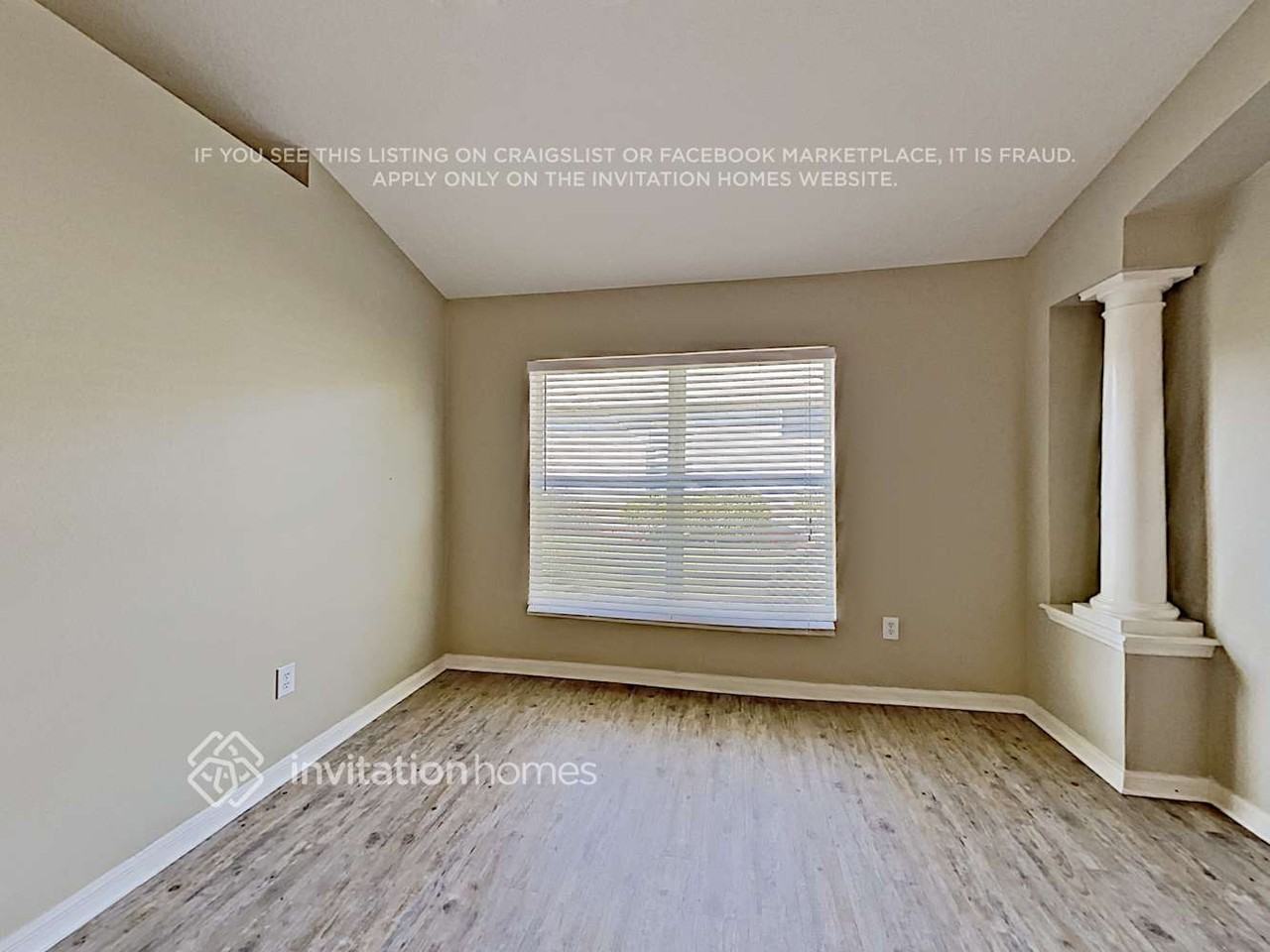 4609 Braesgate Ct - Photo 3 of 17