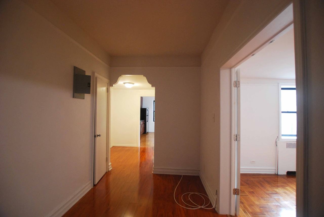 100 East 19th Street #8 - Photo 7 of 21