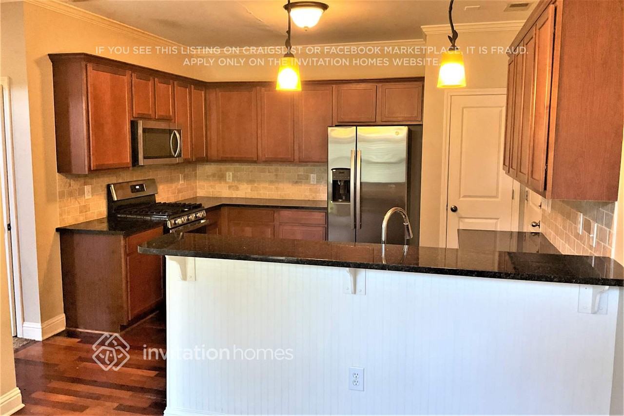42 Plum Blossom Ln - Photo 5 of 14