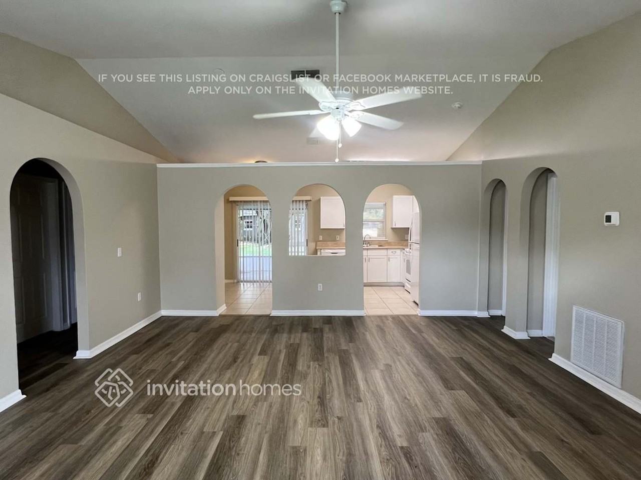 641 Stevelynn Cir - Photo 4 of 17