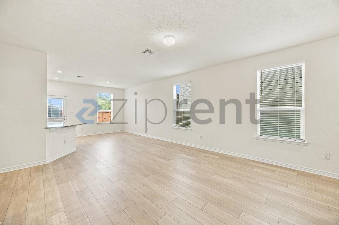 4623 Otra Otra Dr #1 - Photo 7 of 33