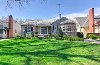 2648 Land Park Dr - Photo 1 of 1