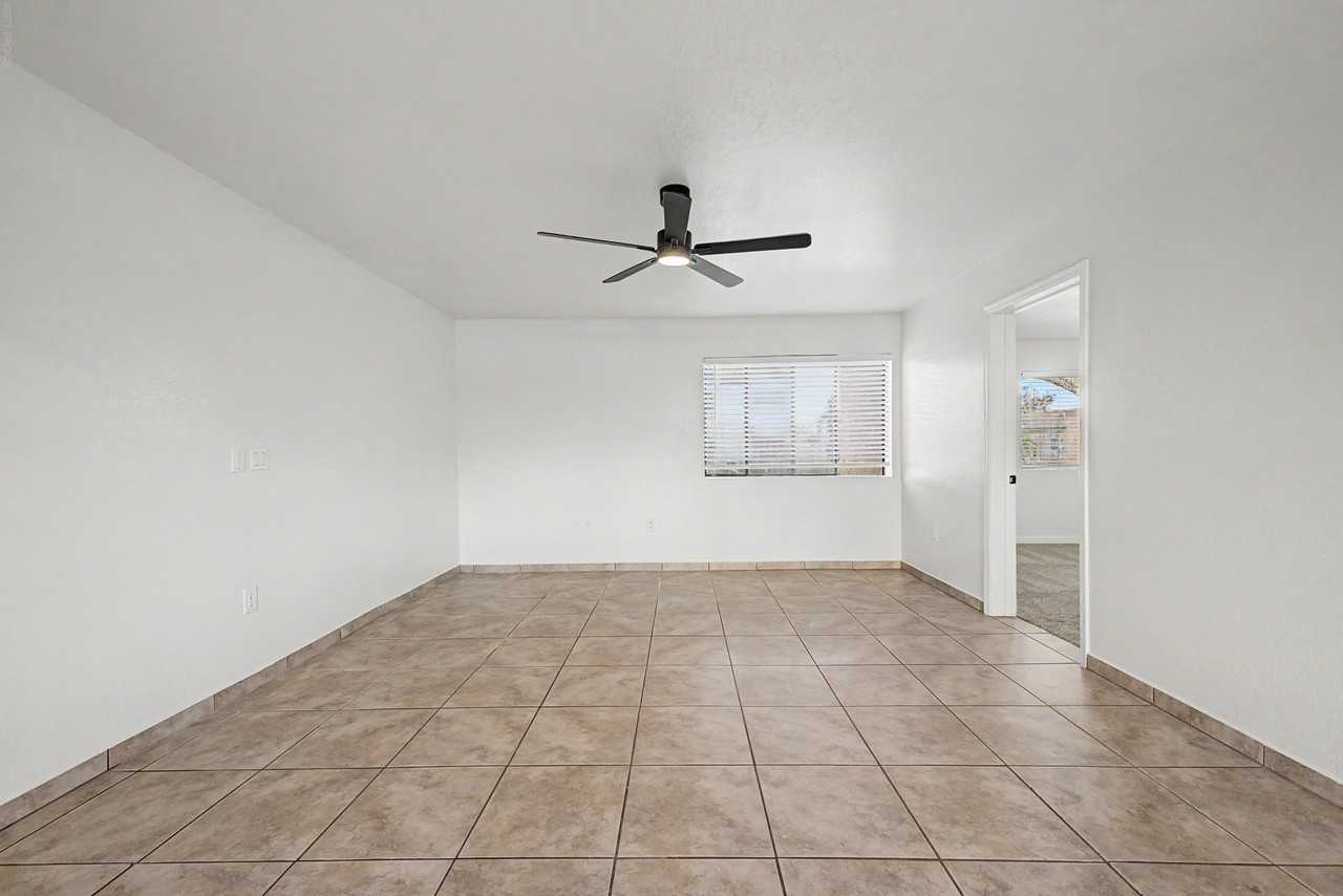 16624 E Palisades Blvd #102 - Photo 3 of 27