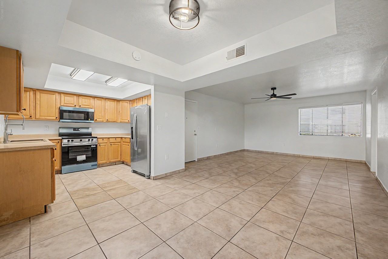 16624 E Palisades Blvd #102 - Photo 5 of 27