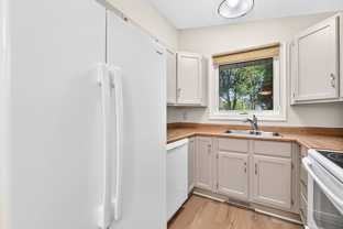 226 Devonshire Dr - Photo 1 of 1