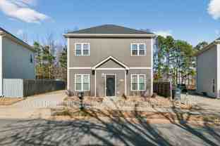 425 Centerfield Dr - Photo 1 of 1