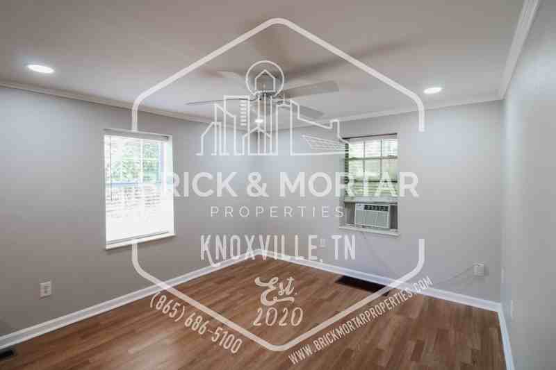 116 S Maple St - Photo 6 of 20