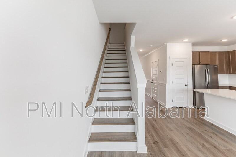 7574 Discovery Point Dr Nw - Photo 5 of 35